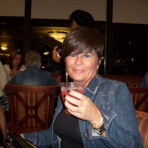 Meet your Posher, Pam